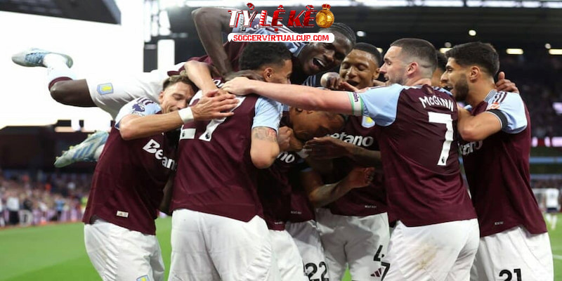 Aston Villa có màn lội ngược dòng đầy cảm xúc